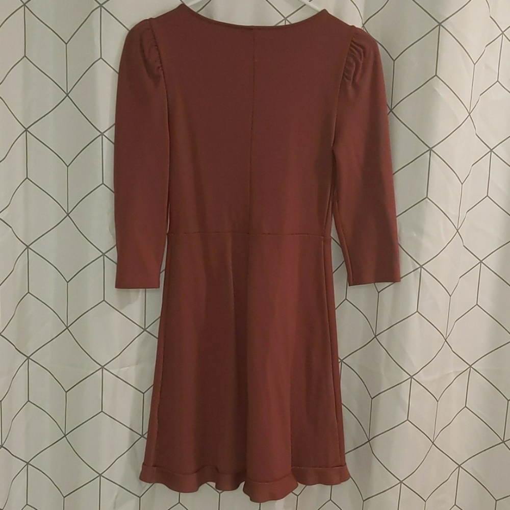Express Dress - Picture 4 of 5